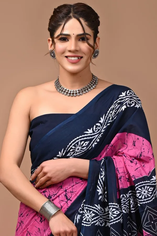 Navy_Blue_And_Pink_Pure_Cotton_Hand_Block_Printed_Saree_For_Women