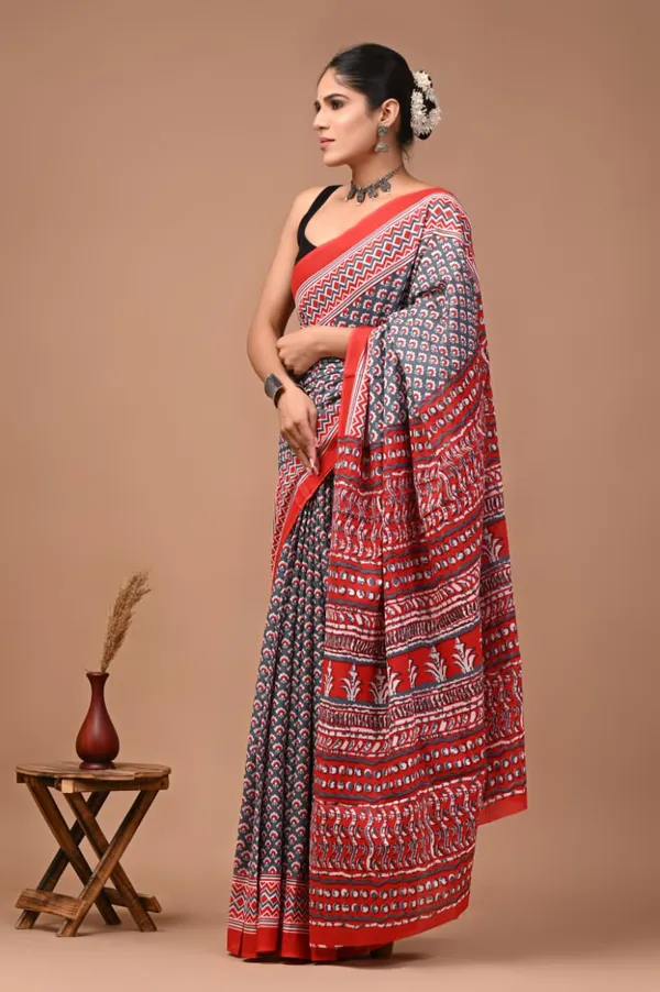 Grey_And_Maroon_Pure_Cotton_Printed_Saree_For_Women