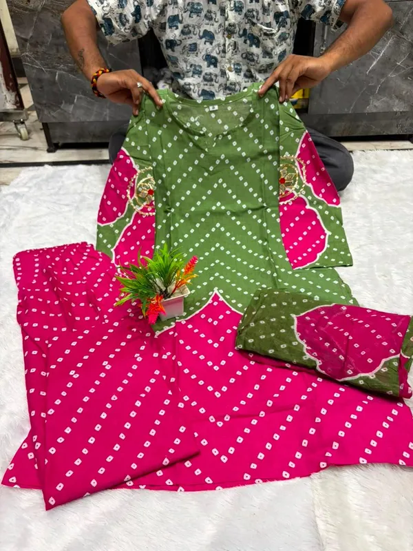 Green_&_Rani_Pink_Leheriya_Printed_Kurta_Set_with_Dupatta