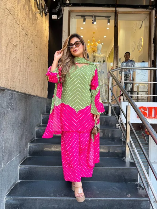 Green_&_Rani_Pink_Leheriya_Printed_Kurta_Set_with_Dupatta