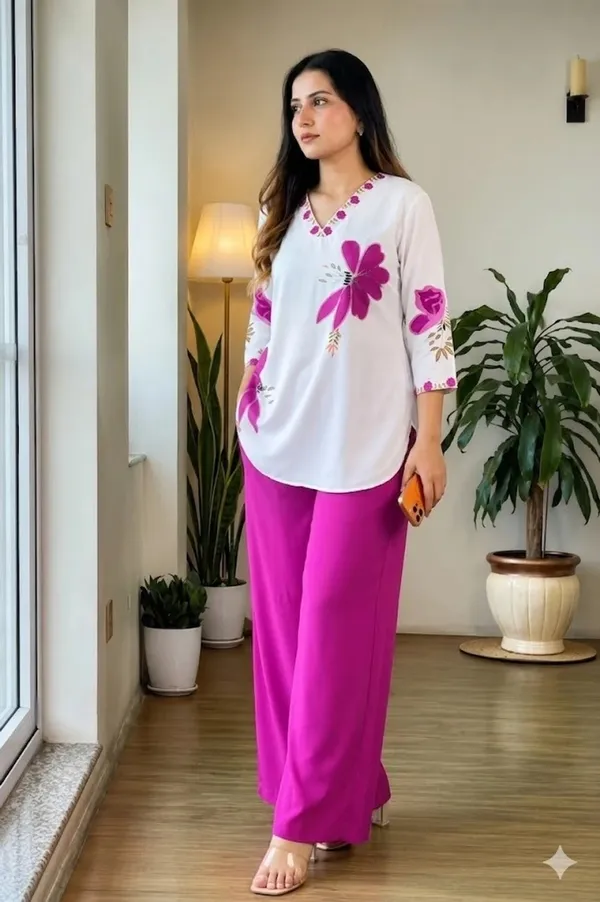 White_&_Magenta_Floral_Printed_V-Neck_Short_Kurti