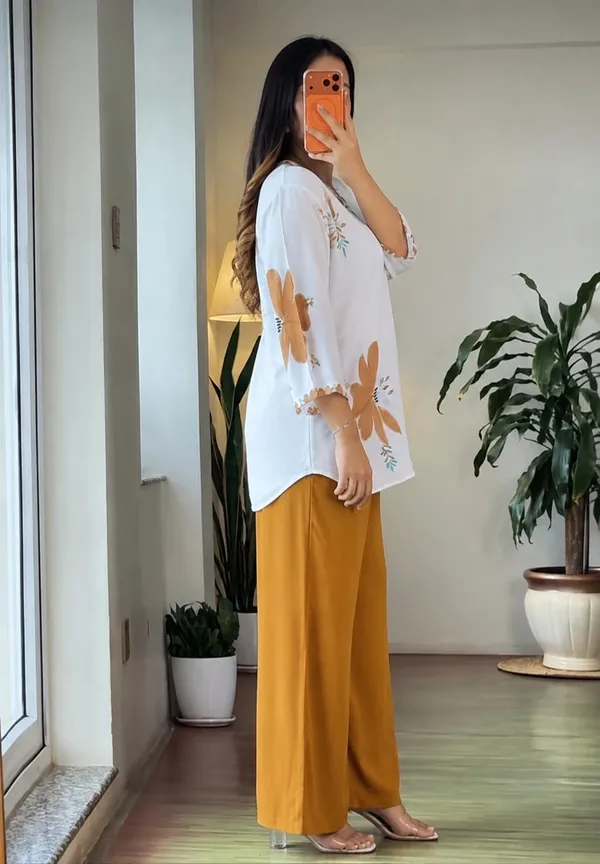 White_&_Mustard_Floral_Printed_V-Neck_Short_Tunic_Top
