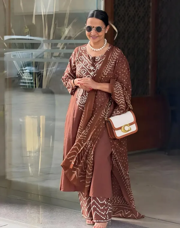 Women's_Brown_Bandhani_Printed_Kurta_with_Pants_And_Dupatta_Set_3-Piece_Ethnic_Suit
