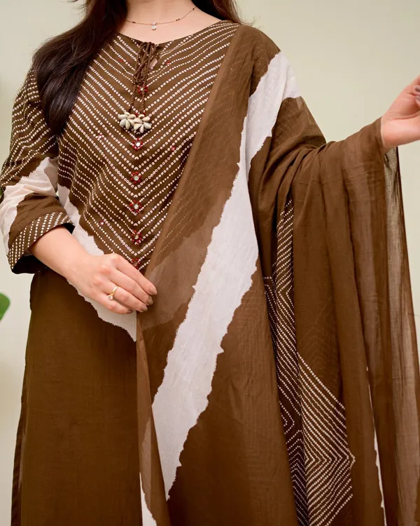 Women's_Dark_Brown_Printed_Kurta_with_Wide-Leg_Pants_And_Dupatta_Set_3-Piece_Ethnic_Suit