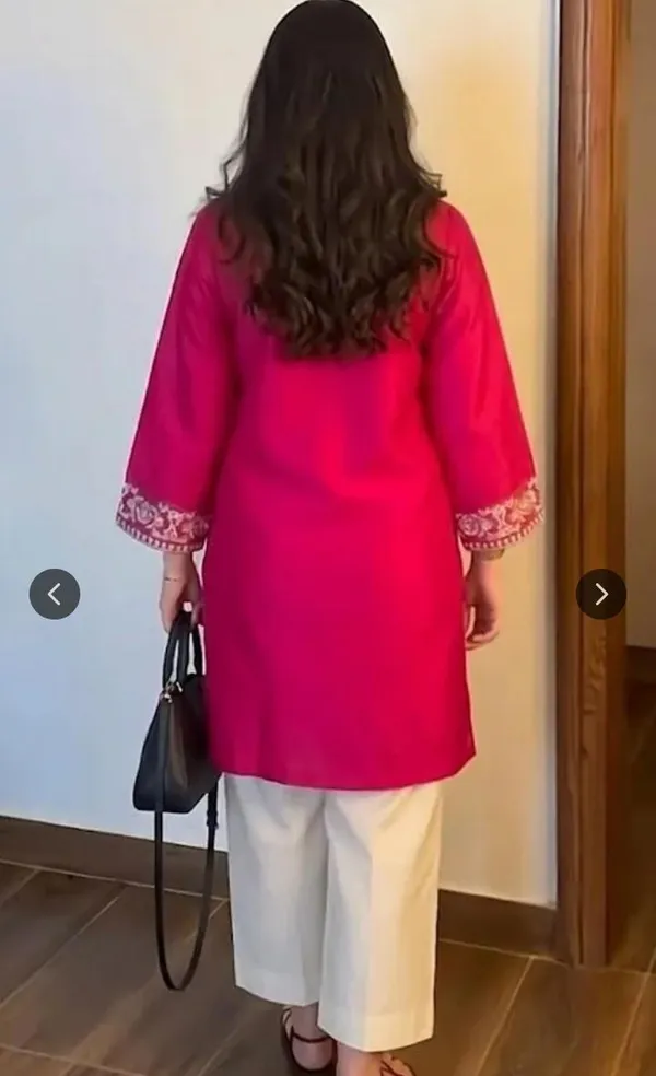 Women's_Hot_Pink_Embroidered_Short_Kurta_with_Off-White_Pants_Set