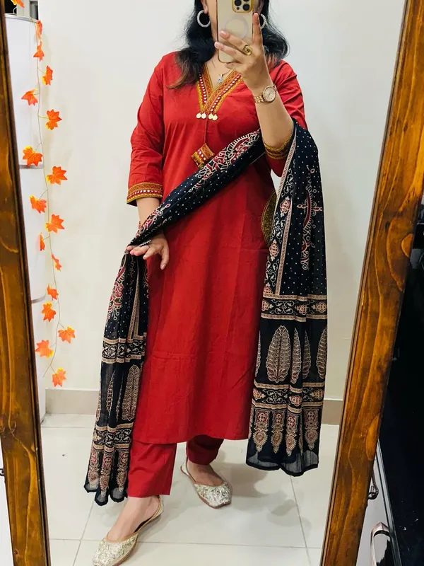Women's_Red_Cotton_Embroidered_Kurta_Pant_Set_with_Printed_Dupatta
