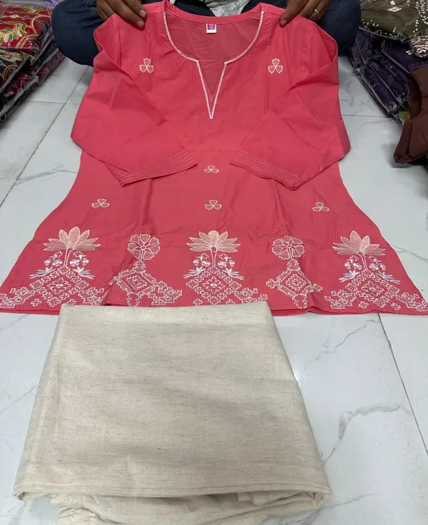 Women's_Rust_Red_Short_Kurti_with_Elegant_White_Floral_Embroidery