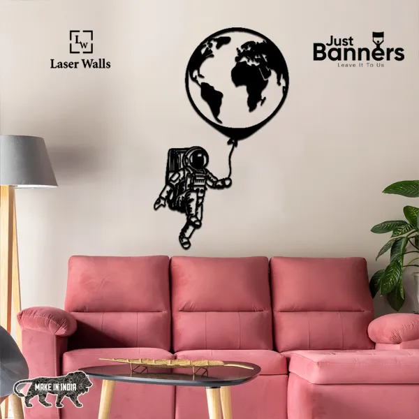 Astronaut_Metal_Wall_Art_From_Laserwall_Kids_Room_Metal_Wall_Art_Space_Metal_Art_World
