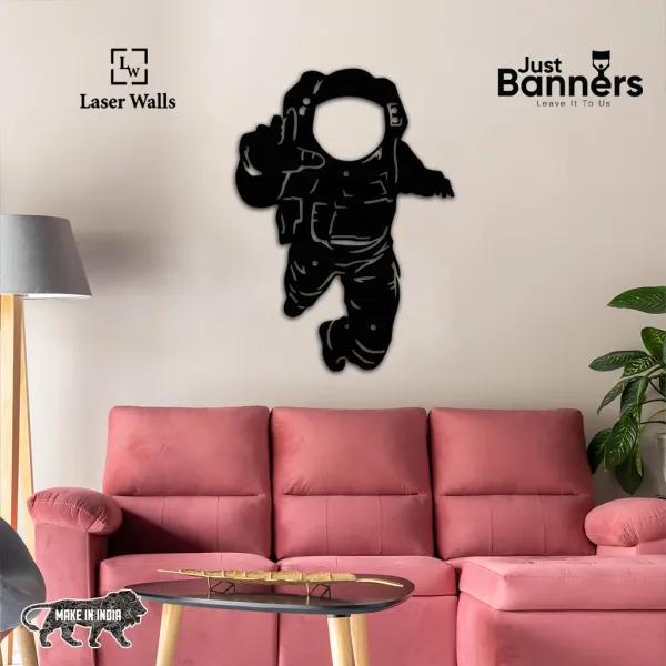 Astronaut_From_Laserwall_Spaceman_Metal_Wall_Decor_Bedroom_Wall_Decor_Metal_Astronaut_Wall_Art_Metal_Wall_Hanging_Decorative_Kids_Decor