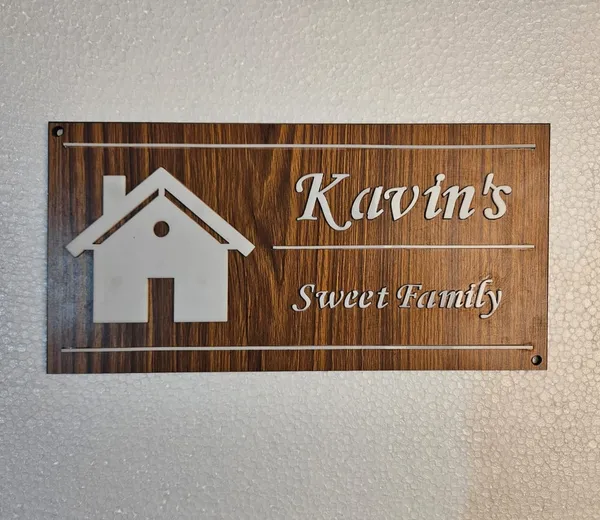 Wood_Finish_Family_Name_Plate