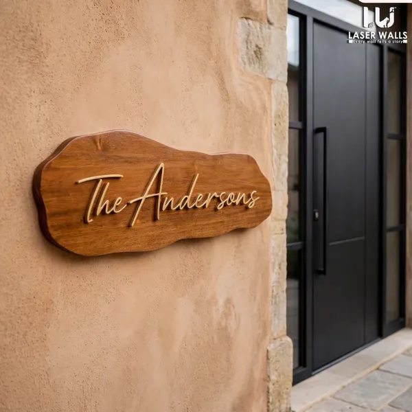 Wooden_Personalized_Family_Name_Wall_Sign