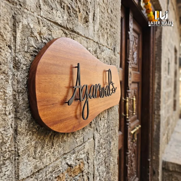 Wooden_Personalized_Guitar_Shape_Door_Name_Plate