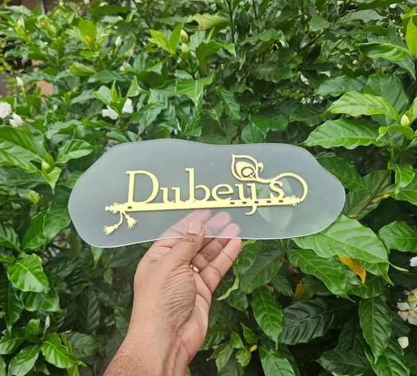 Acrylic_Gold_Dubai_Wall_Name_Plate