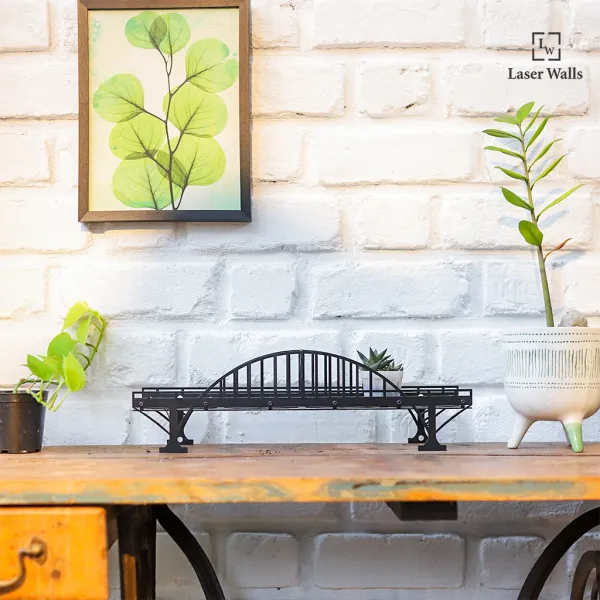 Loftesnesbrui_Metal_Bridge_Shelf_Modern_Floating_Shelves_Metal_Wall_Shelf_Wall_Decor_Housewarming_Gift_Metal_Bridge