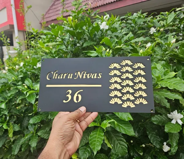 Black_Decorative_Custom_Nameplate_with_Gold_Text