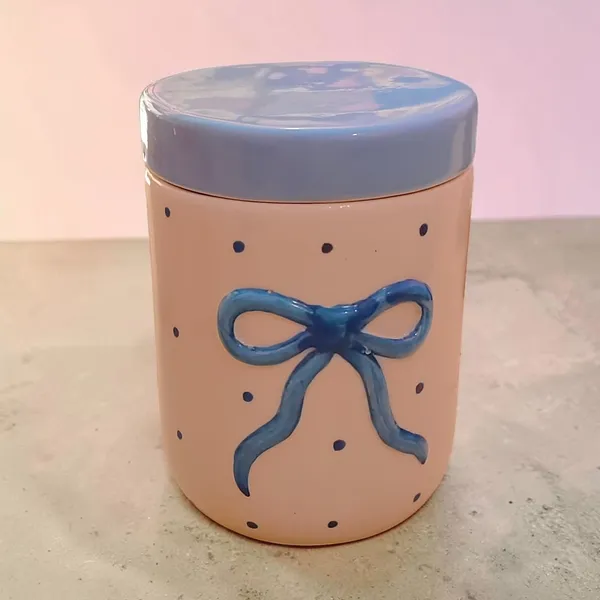 Ceramic_Food_Storage_Container_With_Lid