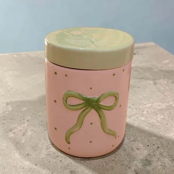 Ceramic_Food_Storage_Container_With_Lid