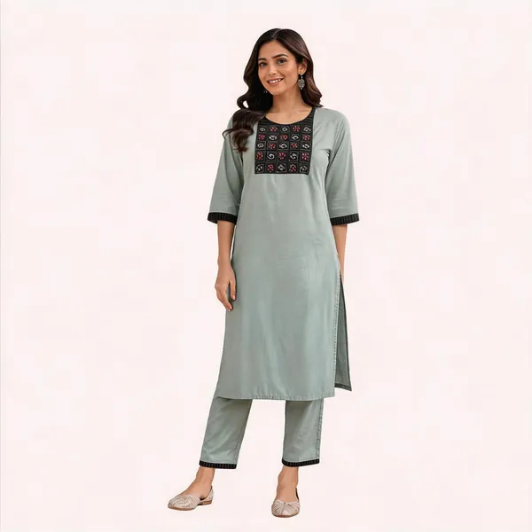 Grey_Slub_Cotton_Printed_Kurti_With_Pant_Set_For_Women