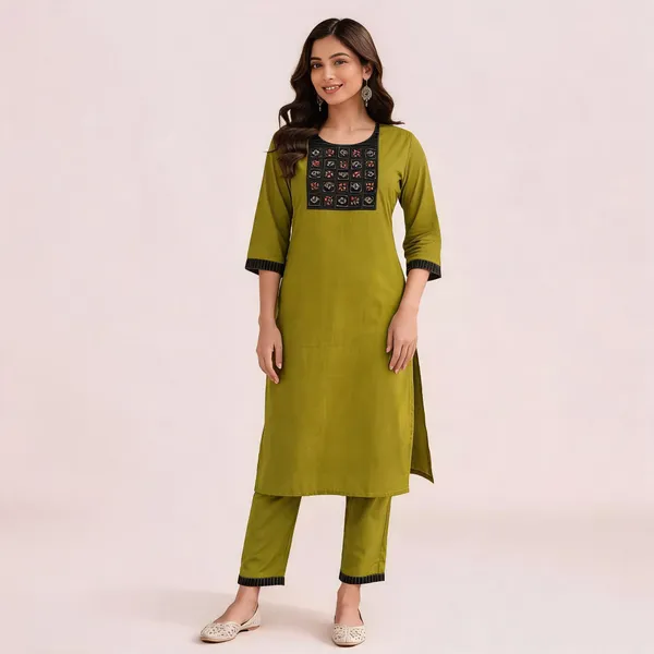 Green_Slub_Cotton_Printed_Kurti_With_Pant_Set_For_Women