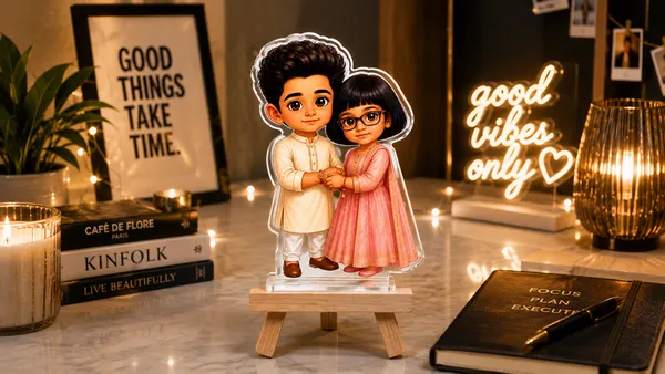 Acrylic_Illustrated_Couple_Tabletop_Caricature_Standee_With_Easel