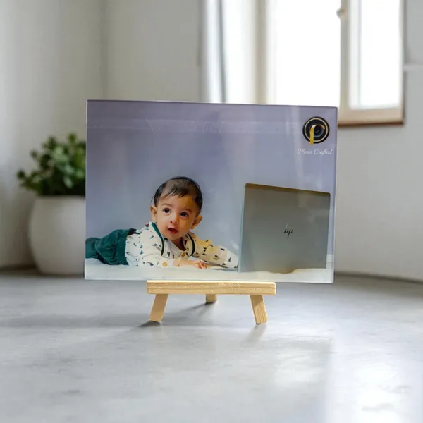 Acrylic_Baby-Themed_Tabletop_Photo_Frame_With_Wooden_Easel