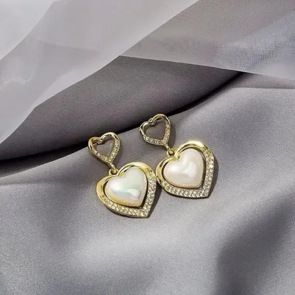 Pearl_Crystal_Rhinestone_Heart_Shaped_Drop_Earrings_For_Women