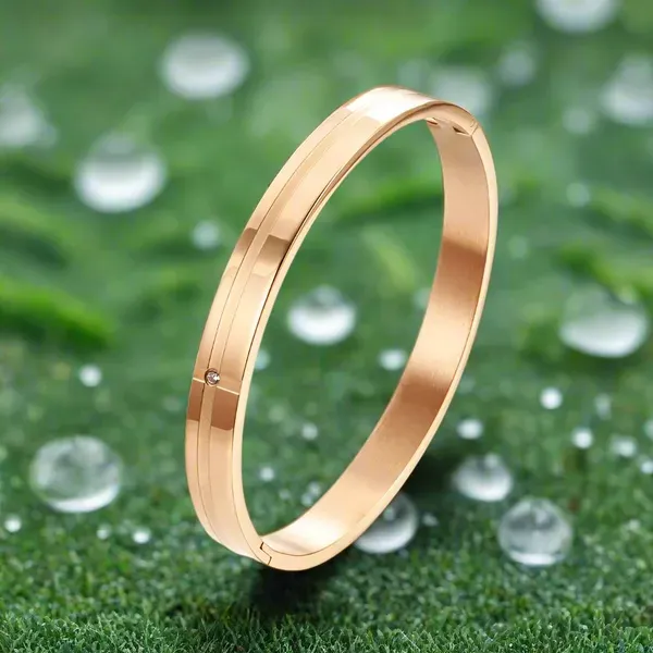 Rose_Gold_Stainless_Steel_Adjustable_Bracelet_For_Women