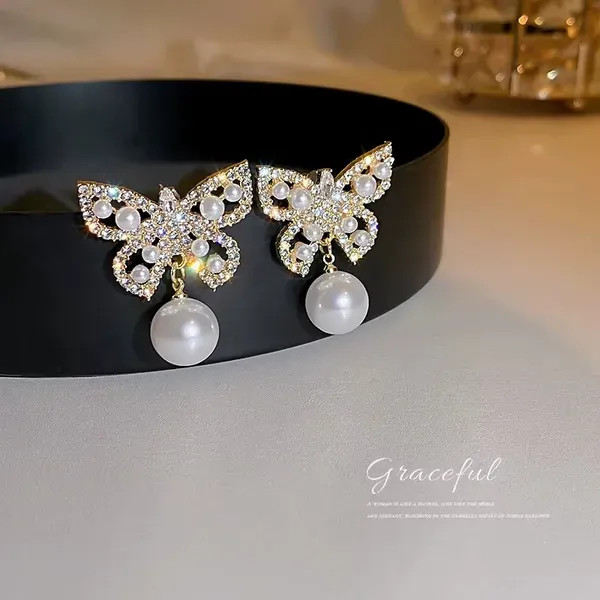 Gold_Metal_Butterfly_Crystal_Pearl_Drop_Earrings_For_Women