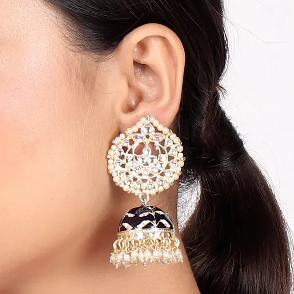 Golden_Brass_Stud_Earrings_For_Women