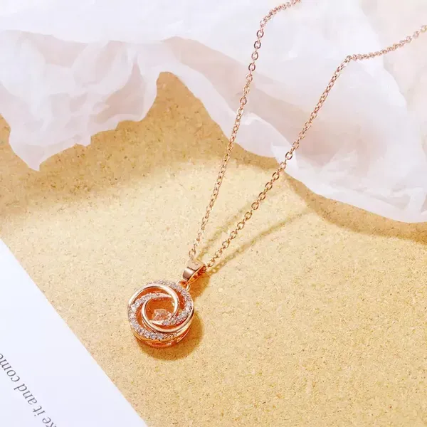Rose_Gold_Plated_Metal_Necklace_For_Women