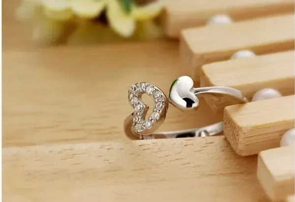 Silver_Ring_For_Couple