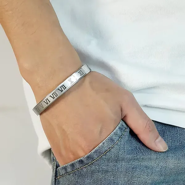 Stainless_Steel_Adjustable_Bracelet_For_Women