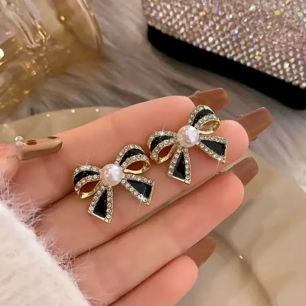 Black_Enamel_Crystal_Bow_Stud_Pearl_Centre_Earrings_For_Women