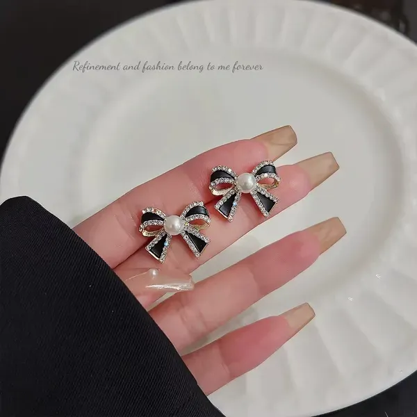 Black_Enamel_Crystal_Bow_Stud_Pearl_Centre_Earrings_For_Women