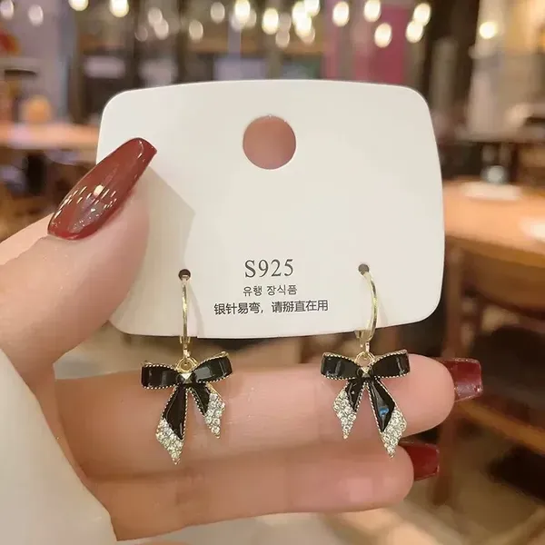 Black_Enamel_Gold_Plated_Bow_Drop_Earrings_For_Women