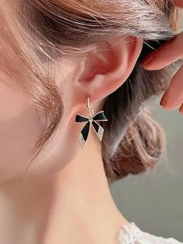 Black_Enamel_Gold_Plated_Bow_Drop_Earrings_For_Women