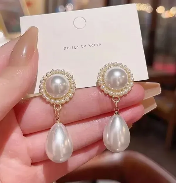White_Pearl_Teardrop_Dangle_Round_Stud_Earrings_For_Women