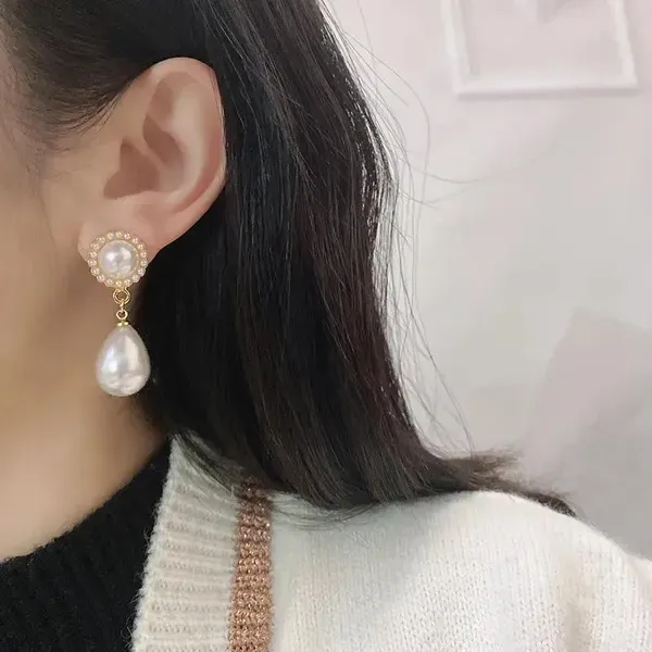 White_Pearl_Teardrop_Dangle_Round_Stud_Earrings_For_Women