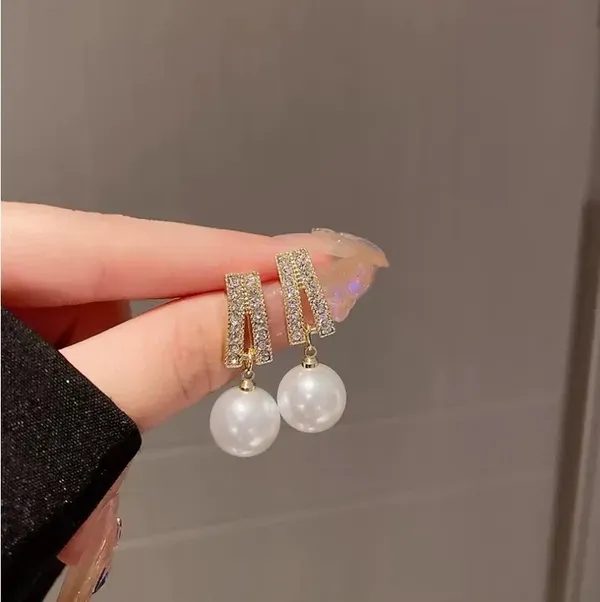 Gold_Plated_Metal_Pink_Crystal_Cushion_Drop_Earrings_For_Women