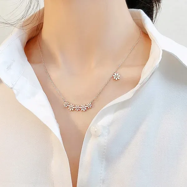 Rose_Gold_Stainless_Steel_Necklace_For_Women