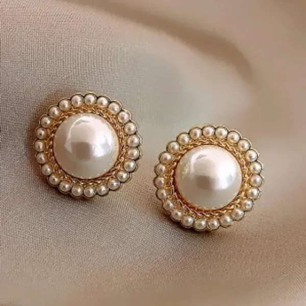 White_Pearl_Cubic_Zirconia_Round_Stud_Earrings_For_Women