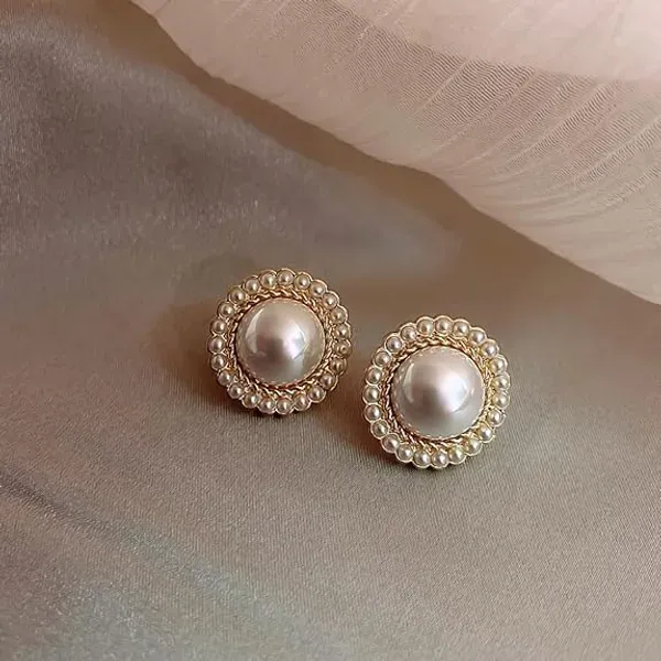 White_Pearl_Cubic_Zirconia_Round_Stud_Earrings_For_Women