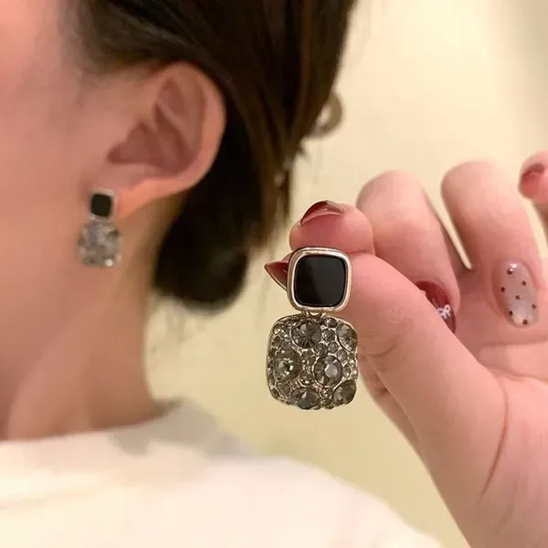 Black_Crystal_Square_Drop_Stud_Earrings_For_Women