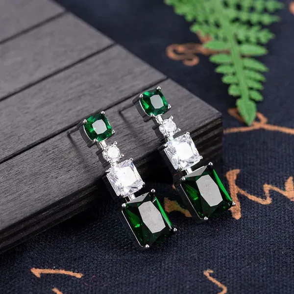 Crystal_Sterling_Silver_Stud_Earrings_For_Women