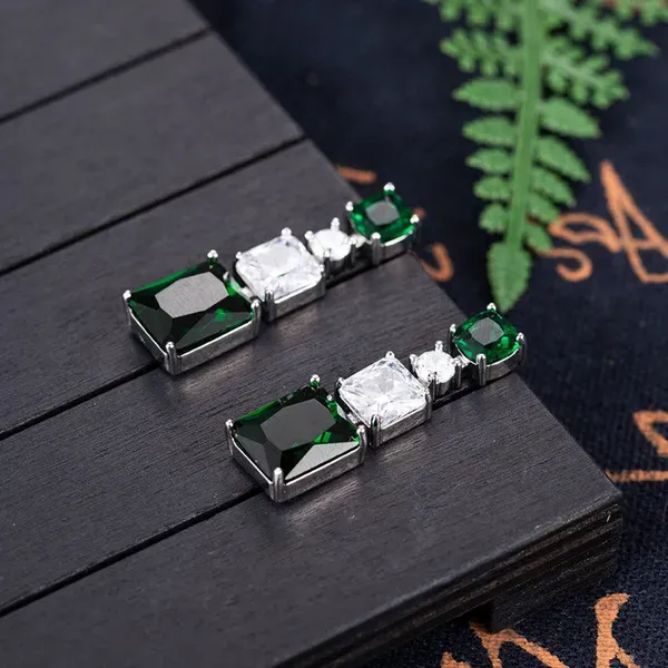 Crystal_Sterling_Silver_Stud_Earrings_For_Women