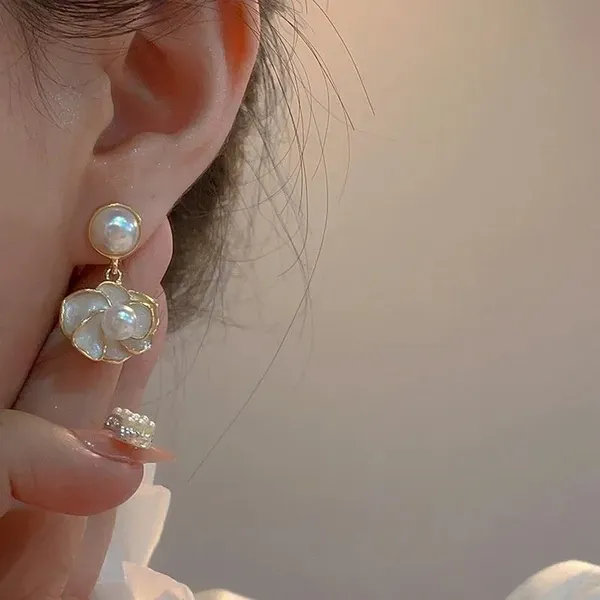 Gold_Pearl_Camellia_Flower_Drop_Stud_Earrings_For_Women