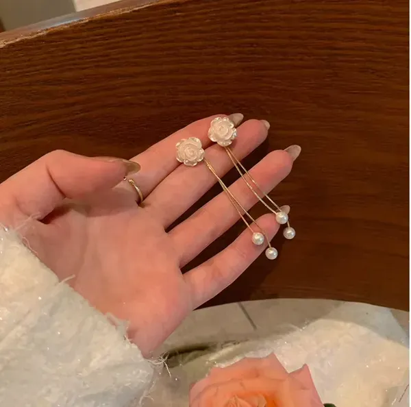 Rose_Gold_Crystal_Shell_Rose_Flower_Stud_Drop_Earrings_For_Women