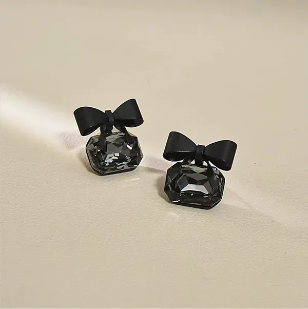 Black_Faux_Pearl_Crystal_Bow_Design_Stud_Earrings_For_Women