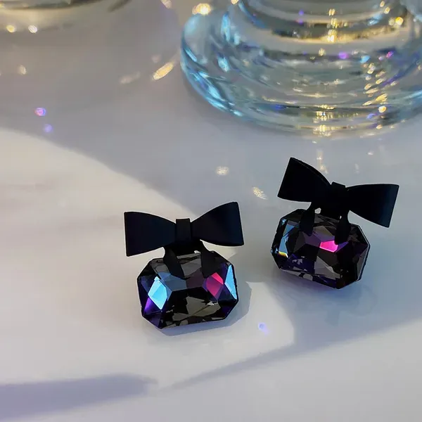Black_Faux_Pearl_Crystal_Bow_Design_Stud_Earrings_For_Women