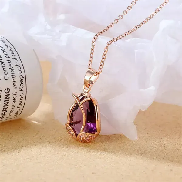 Gold_Stainless_Steel_Necklace_For_Women
